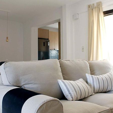 4 Bedroom Villa With Pool And Garden Néa Fókaia 外观 照片