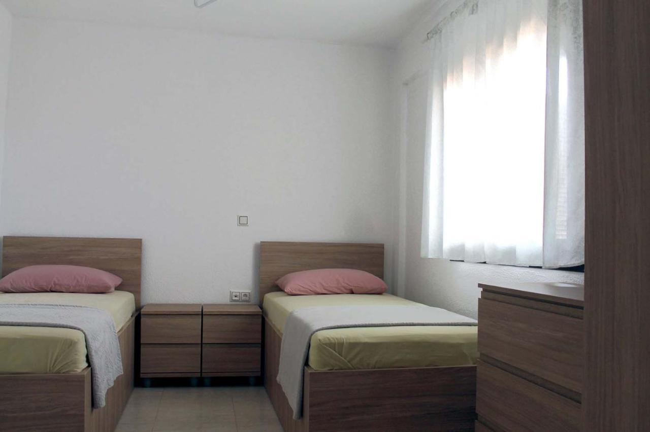 4 Bedroom Villa With Pool And Garden Néa Fókaia 外观 照片